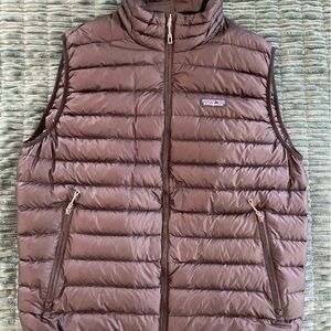 Patagonia BLACK puffer Vest, excellent condition! Men’s Large.
